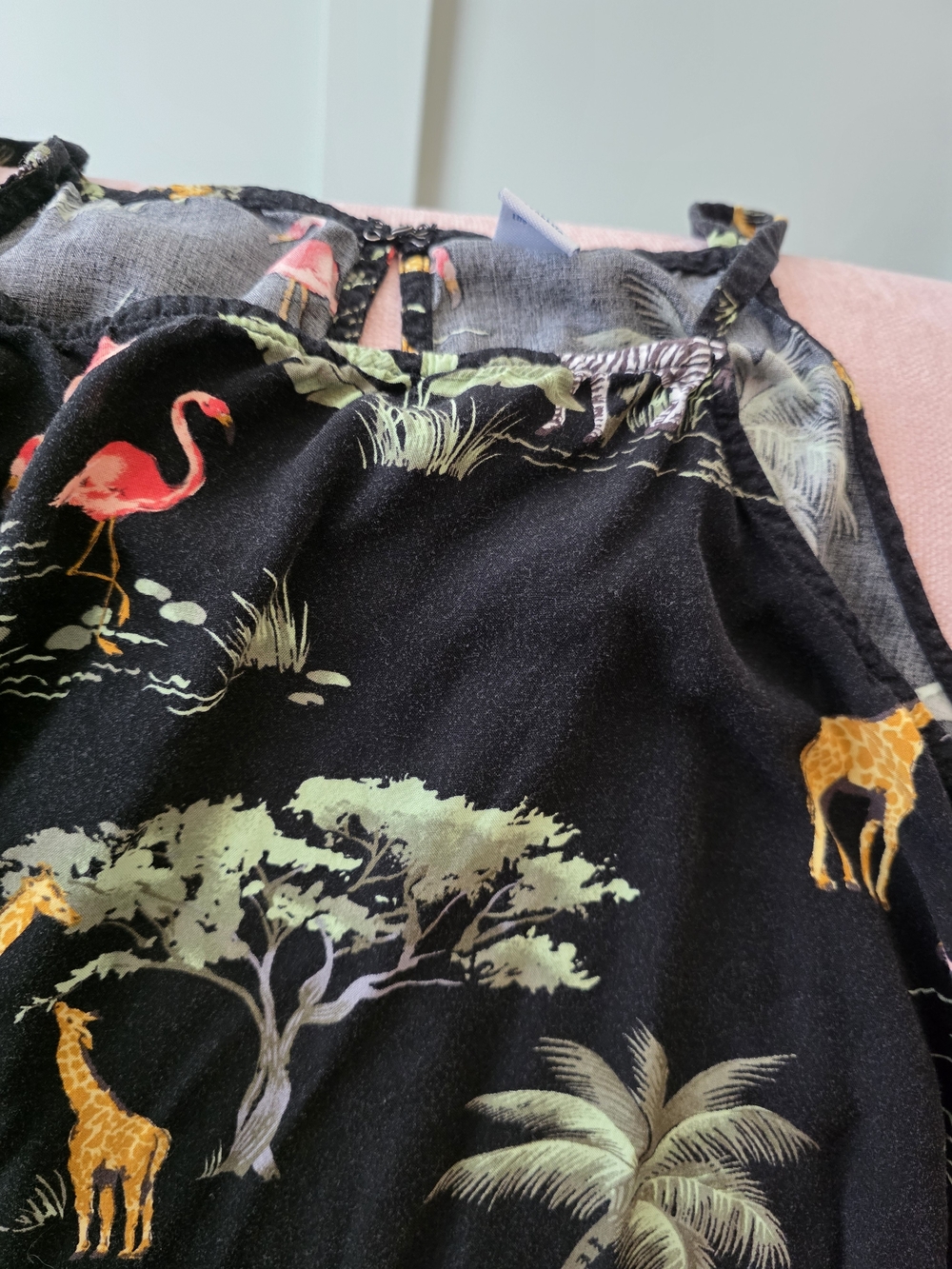 Black Tropical Animal Print Halter Tank Top Old Navy Zoo Large - Picture 4 of 5